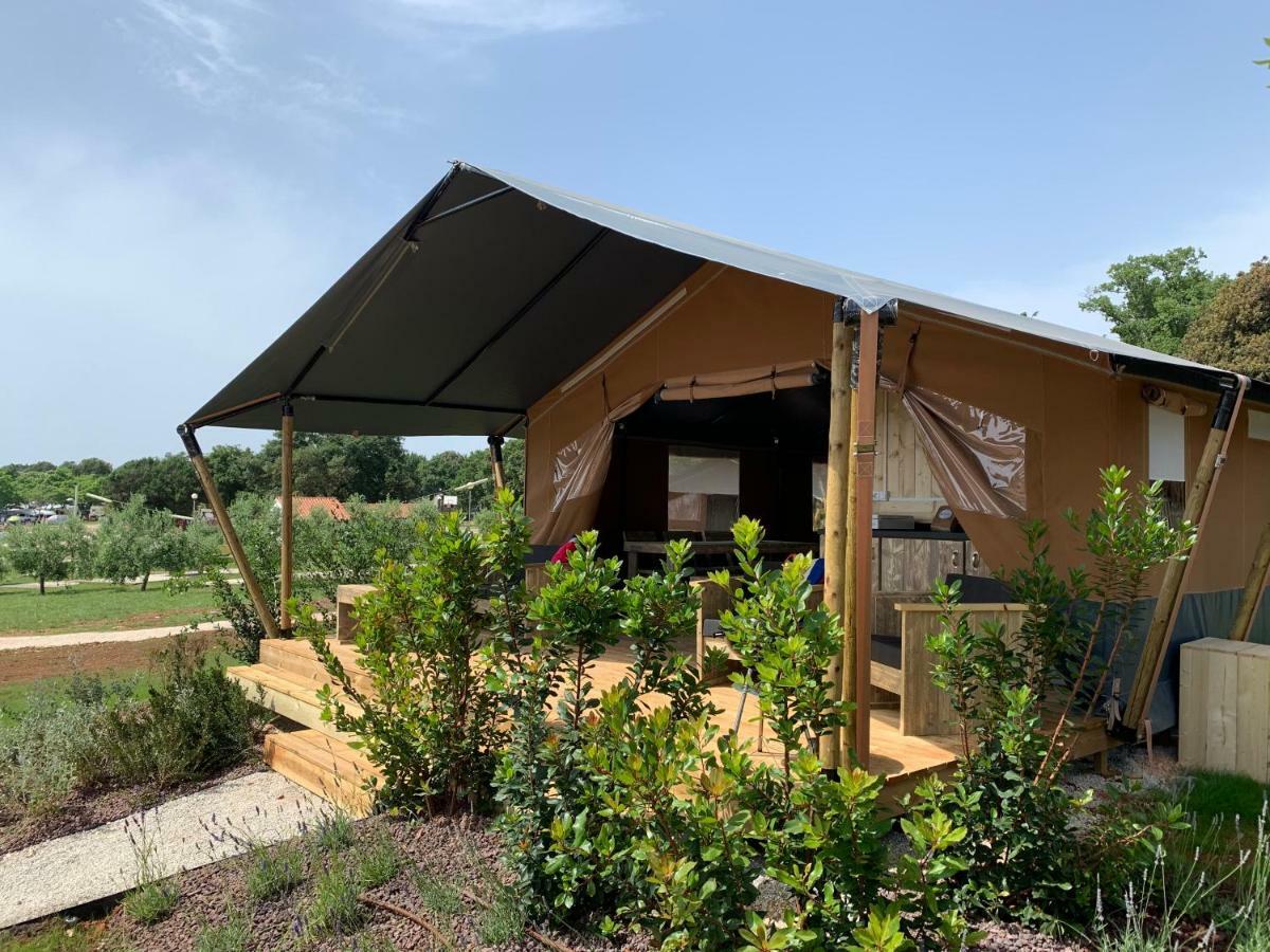 Easyatent Fkk Safari Tent Ulika Naturist - Clothes Free Poreč Exterior foto
